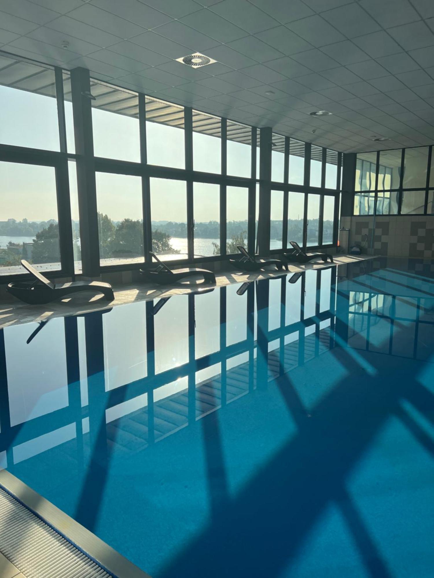 Hotel Dolphin - Adult Friendly Сенець Екстер'єр фото