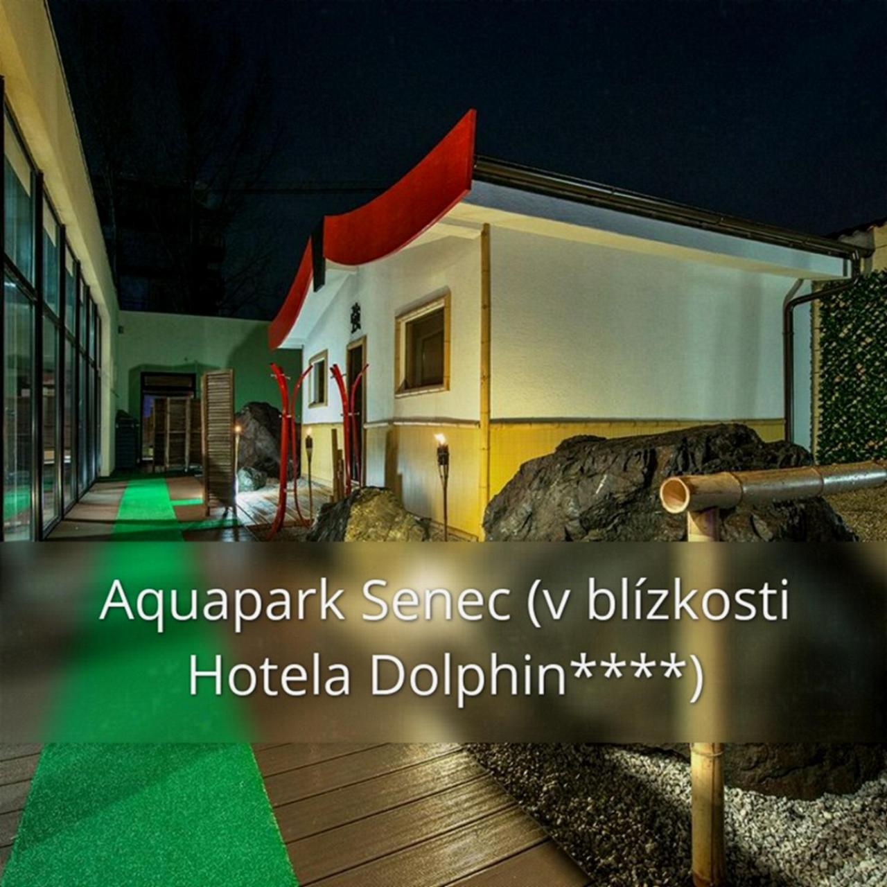 Hotel Dolphin - Adult Friendly Сенець Екстер'єр фото