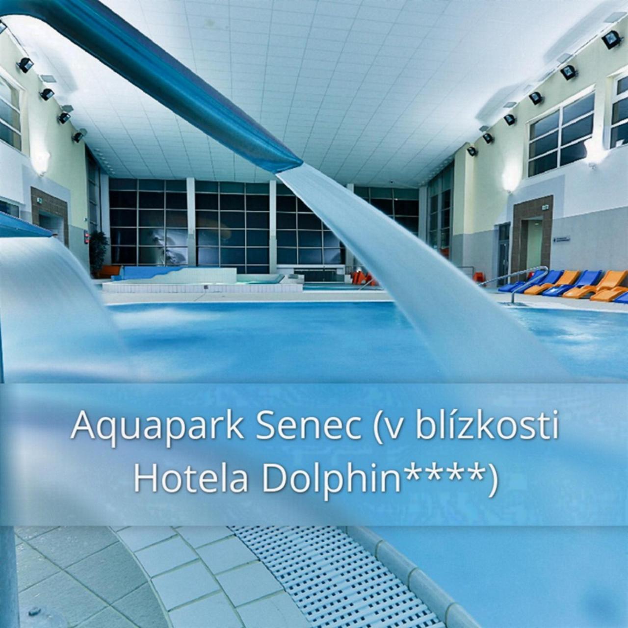 Hotel Dolphin - Adult Friendly Сенець Екстер'єр фото